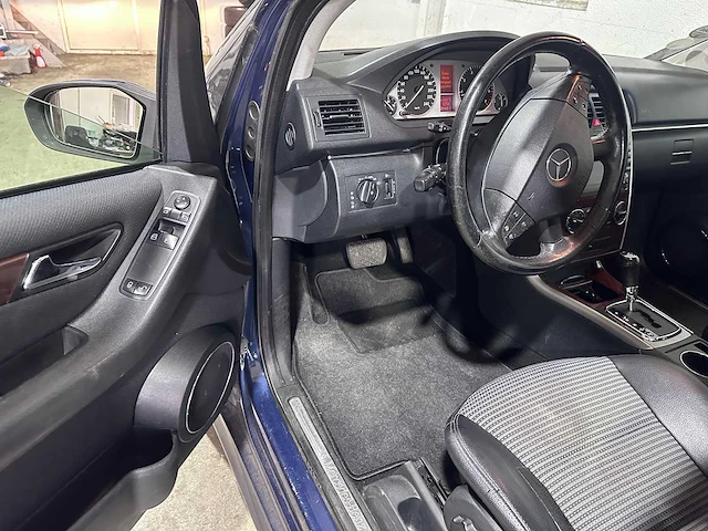 Mercedes-benz - b-klasse - 170 automaat- 05-sj-xz - afbeelding 18 van  19