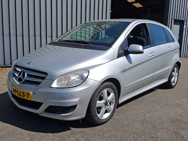 Mercedes-benz - b-klasse - 180 blueefficiency - 2010 - 116pk - afbeelding 1 van  31