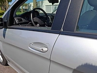 Mercedes-benz - b-klasse - 180 blueefficiency - 2010 - 116pk - afbeelding 18 van  31