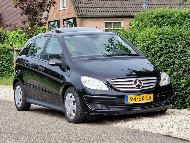 Mercedes-benz - b-klasse - 180 cdi - 94-sk-lr - 2006 - afbeelding 18 van  21