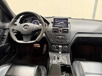 Mercedes-benz - c 63 amg - v8 - klasse - personenauto - 2009 - afbeelding 6 van  31