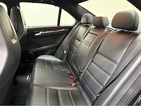 Mercedes-benz - c 63 amg - v8 - klasse - personenauto - 2009 - afbeelding 9 van  31
