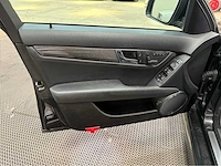 Mercedes-benz - c 63 amg - v8 - klasse - personenauto - 2009 - afbeelding 14 van  31