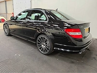Mercedes-benz - c 63 amg - v8 - klasse - personenauto - 2009 - afbeelding 26 van  31