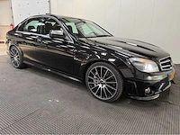 Mercedes-benz - c 63 amg - v8 - klasse - personenauto - 2009 - afbeelding 27 van  31