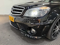 Mercedes-benz - c 63 amg - v8 - klasse - personenauto - 2009 - afbeelding 29 van  31