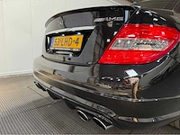 Mercedes-benz - c 63 amg - v8 - klasse - personenauto - 2009 - afbeelding 30 van  31