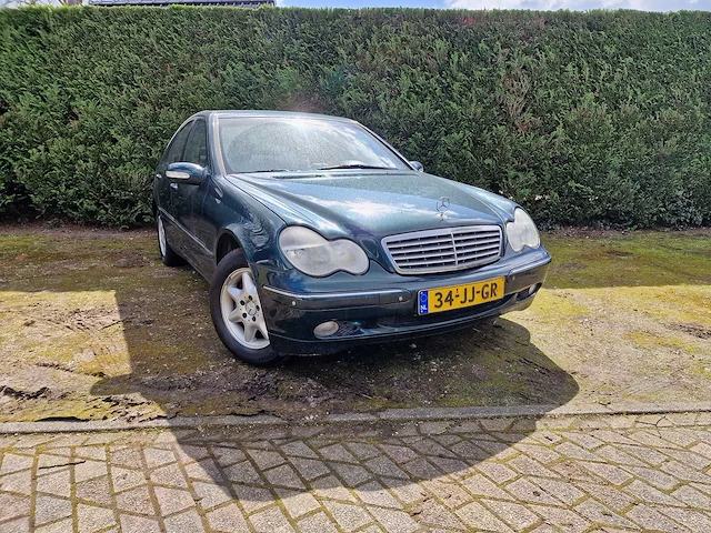 Mercedes-benz - c-klasse - 180 elegance - 2002 - afbeelding 12 van  24