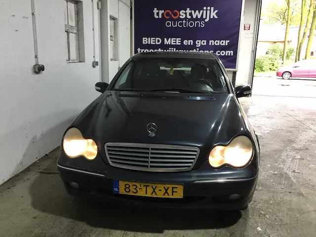 Mercedes-benz - c-klasse - 180 elegance - 83-tx-xf - afbeelding 23 van  24