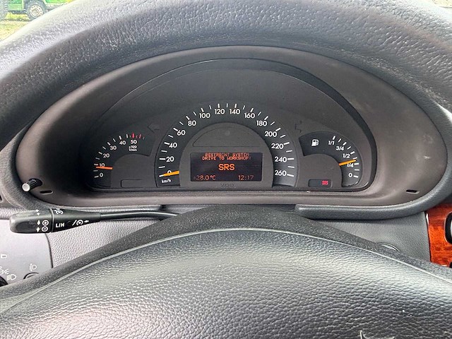 Mercedes-benz - c-klasse - 200 cdi classic - car - 2004 - afbeelding 2 van  25