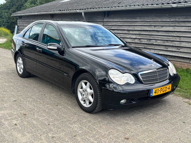 Mercedes-benz - c-klasse - 200 cdi classic - car - 2004 - afbeelding 6 van  25