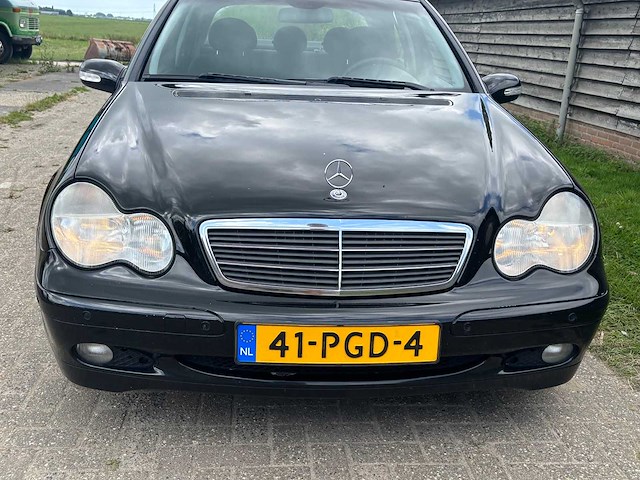 Mercedes-benz - c-klasse - 200 cdi classic - car - 2004 - afbeelding 7 van  25