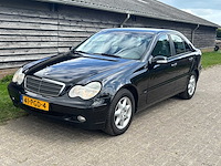 Mercedes-benz - c-klasse - 200 cdi classic - car - 2004 - afbeelding 1 van  25