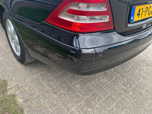 Mercedes-benz - c-klasse - 200 cdi classic - car - 2004 - afbeelding 18 van  25