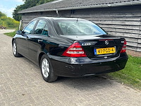 Mercedes-benz - c-klasse - 200 cdi classic - car - 2004 - afbeelding 19 van  25