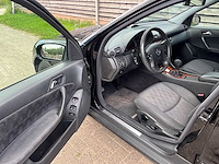 Mercedes-benz - c-klasse - 200 cdi classic - car - 2004 - afbeelding 22 van  25