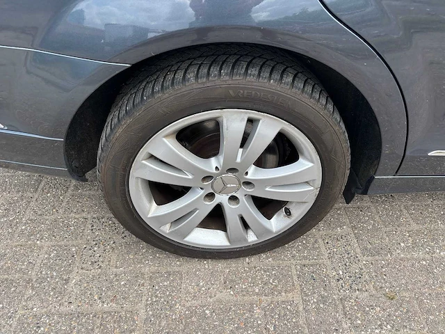 Mercedes-benz - c-klasse - 220 cdi avantgarde - car - 2007 - afbeelding 13 van  23