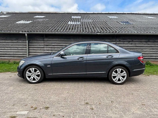 Mercedes-benz - c-klasse - 220 cdi avantgarde - car - 2007 - afbeelding 12 van  23