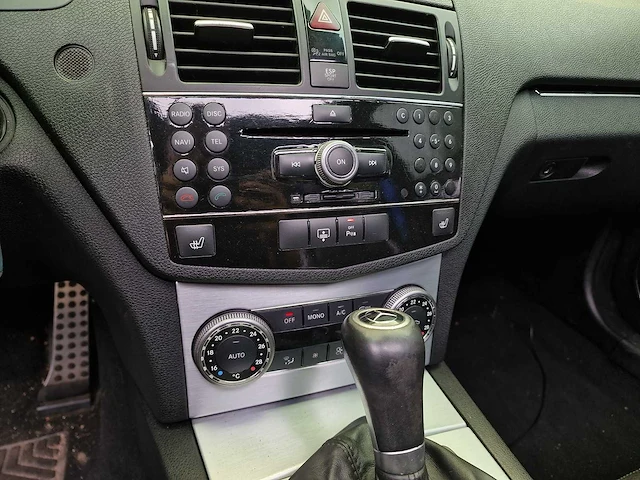 Mercedes-benz - c-klasse - amg 63 - 7-sxg-28 - 2008 - afbeelding 2 van  18