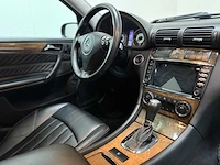 Mercedes-benz - c-klasse - combi - 55 amg - personenauto - 2005 - afbeelding 9 van  38