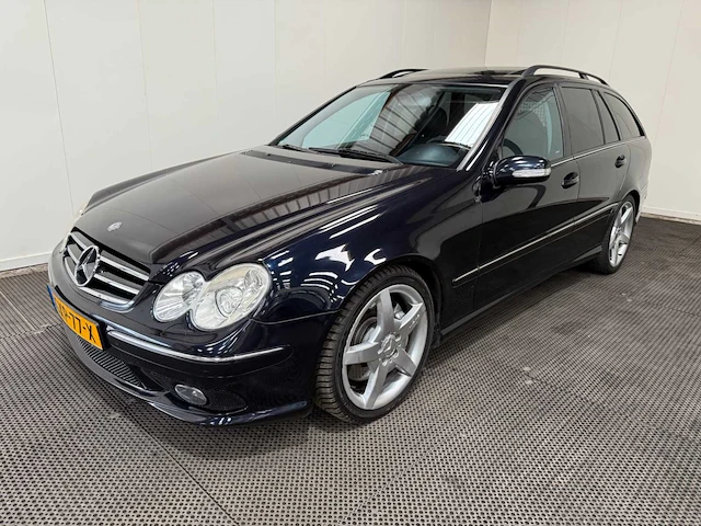 Mercedes-benz - c-klasse - combi - 55 amg - personenauto - 2005 - afbeelding 1 van  38