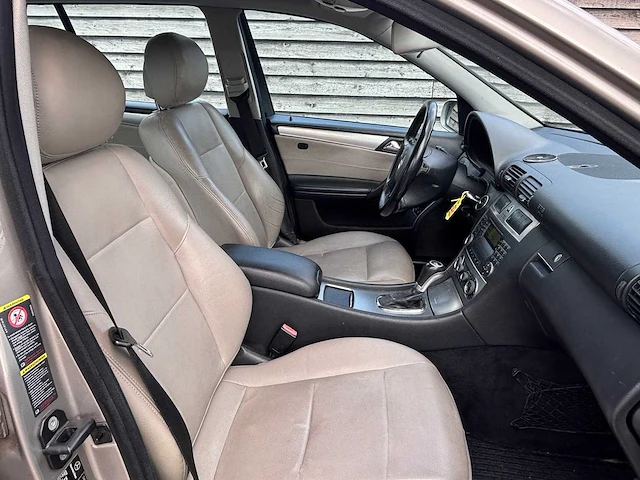Mercedes-benz - c-klasse combi - 200 cdi avantgarde - car - 2008 - afbeelding 9 van  21
