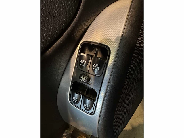 Mercedes-benz - c-klasse combi - 200 cdi avantgarde bouwjaar: 2007 - 63-xr-bt - afbeelding 11 van  20