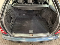Mercedes-benz - c-klasse combi - personenauto - 2004 - afbeelding 15 van  28