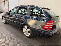 Mercedes-benz - c-klasse combi - personenauto - 2004 - afbeelding 22 van  28