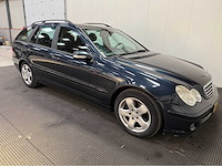 Mercedes-benz - c-klasse combi - personenauto - 2004 - afbeelding 25 van  28