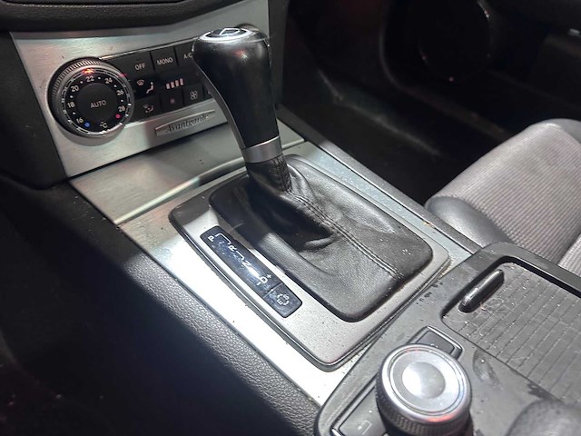 Mercedes-benz - c-klasse estate - 220 cdi be bnscl.av. automaat - 3-thg-40 - afbeelding 6 van  20