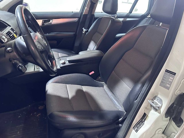 Mercedes-benz - c-klasse estate - 220 cdi be bnscl.av. automaat - 3-thg-40 - afbeelding 7 van  20