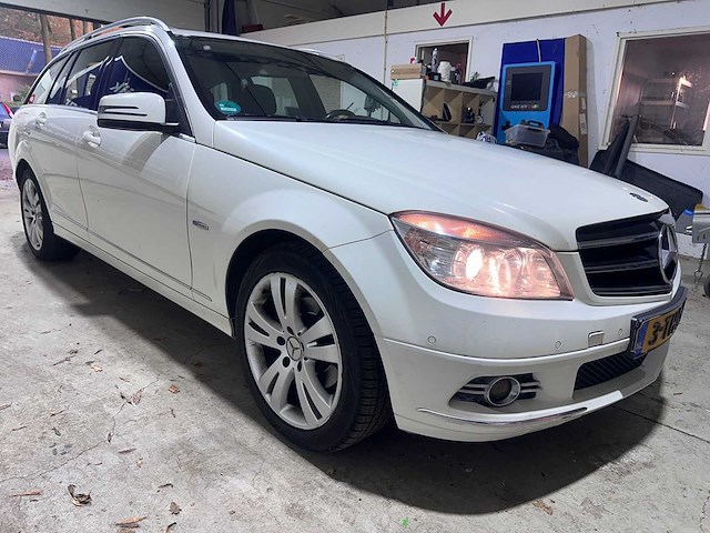 Mercedes-benz - c-klasse estate - 220 cdi be bnscl.av. automaat - 3-thg-40 - afbeelding 17 van  20