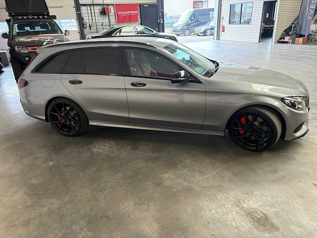 Mercedes-benz - c-klasse estate - c43 amg 4matic - personenauto - afbeelding 2 van  47