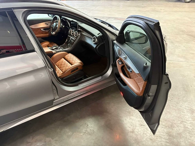 Mercedes-benz - c-klasse estate - c43 amg 4matic - personenauto - afbeelding 24 van  47