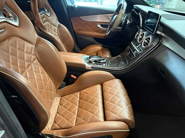 Mercedes-benz - c-klasse estate - c43 amg 4matic - personenauto - afbeelding 26 van  47