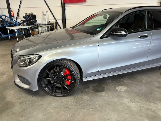 Mercedes-benz - c-klasse estate - c43 amg 4matic - personenauto - afbeelding 34 van  47