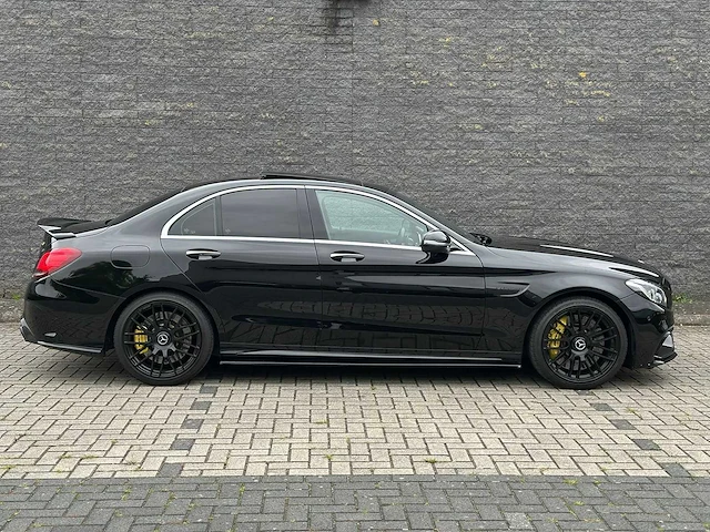 Mercedes-benz - c63s amg - 4.0l v8 bi-turbo - 2016 - afbeelding 4 van  33