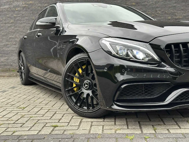 Mercedes-benz - c63s amg - 4.0l v8 bi-turbo - 2016 - afbeelding 7 van  33