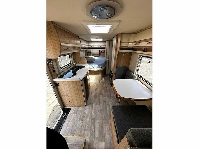 Mercedes-benz - camper - p-742-jb - 2009 - afbeelding 2 van  22