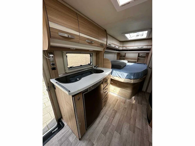 Mercedes-benz - camper - p-742-jb - 2009 - afbeelding 3 van  22