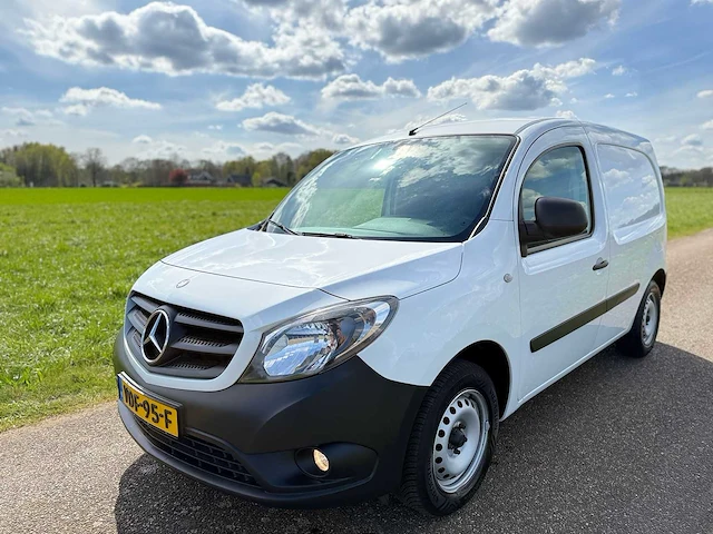 Mercedes-benz - citan - 108 cdi blueeff. - vdf-95-f - 2019 - afbeelding 1 van  10