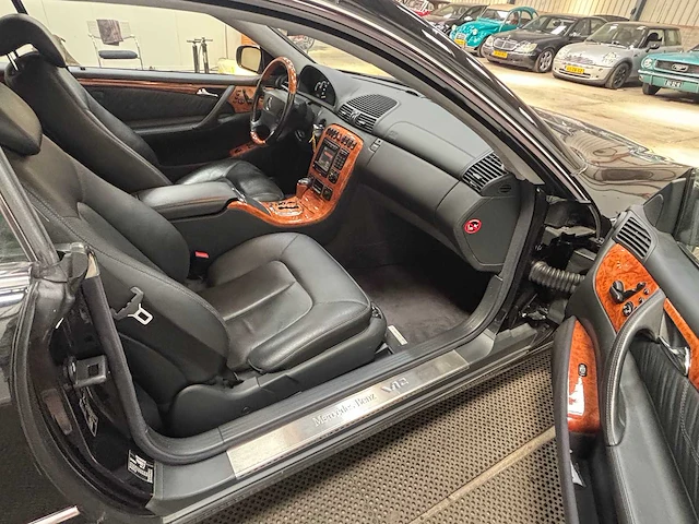 Mercedes-benz - cl-klasse - 600 v12 - car - 2000 - afbeelding 14 van  32