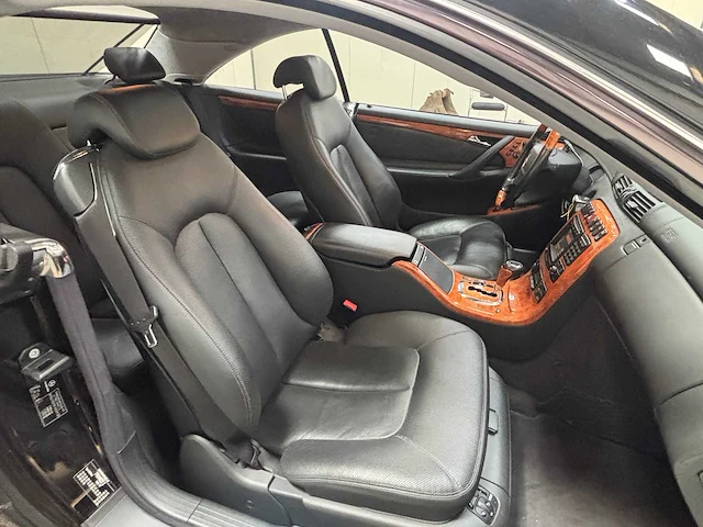 Mercedes-benz - cl-klasse - 600 v12 - car - 2000 - afbeelding 15 van  32