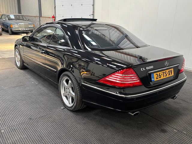 Mercedes-benz - cl-klasse - 600 v12 - car - 2000 - afbeelding 23 van  32