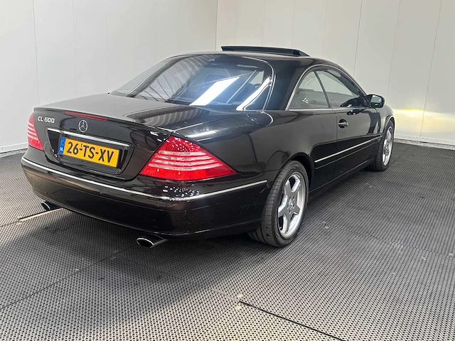Mercedes-benz - cl-klasse - 600 v12 - car - 2000 - afbeelding 29 van  32