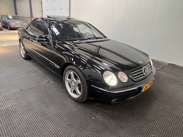 Mercedes-benz - cl-klasse - 600 v12 - car - 2000 - afbeelding 30 van  32