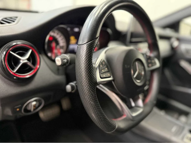 Mercedes-benz - cla-klasse - 250 - personenauto - 2016 - afbeelding 10 van  37