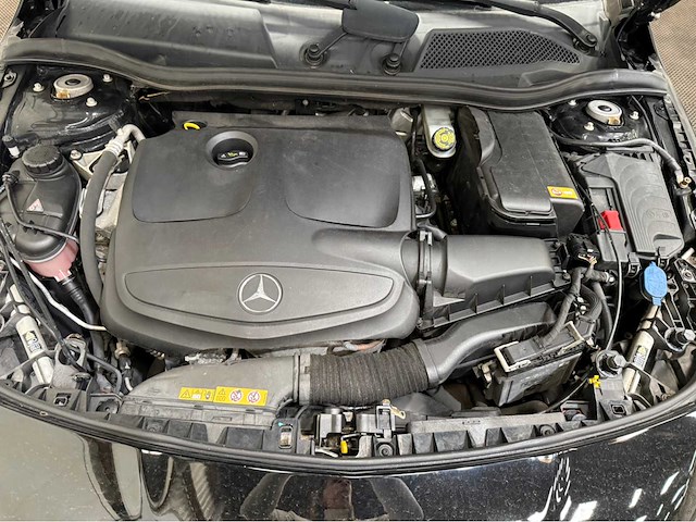 Mercedes-benz - cla-klasse - 250 - personenauto - 2016 - afbeelding 24 van  37