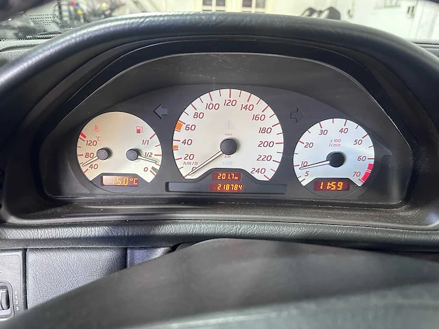 Mercedes-benz - clk-klasse cabrio - 200 sport - zl-zx-94 - afbeelding 4 van  19